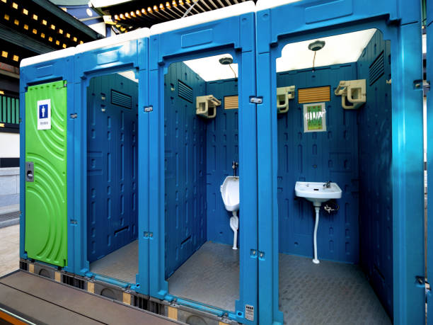 Best Construction site porta potty rental  in Pittsfield, IL