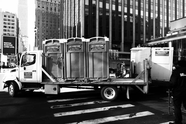 Best Affordable portable toilet rental  in Pittsfield, IL