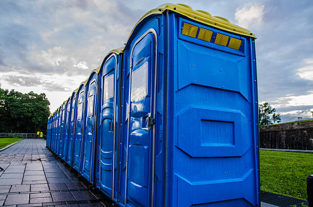 Best Luxury portable toilet rental  in Pittsfield, IL